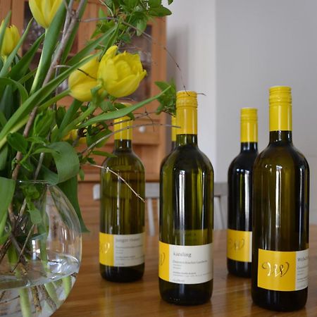 Wein + Bett Wiedeck Stetten ภายนอก รูปภาพ